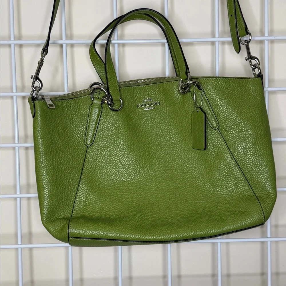 Coach Moss Green Leather Shoulder Bag - Picture 2 of 11
